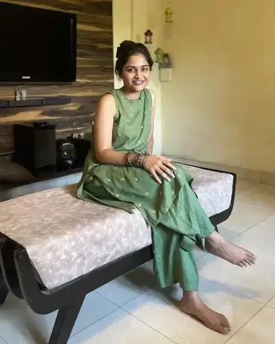 Lumla Call Girls