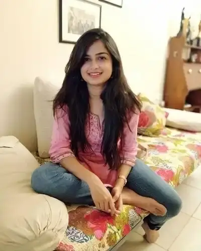 Lumla Escorts